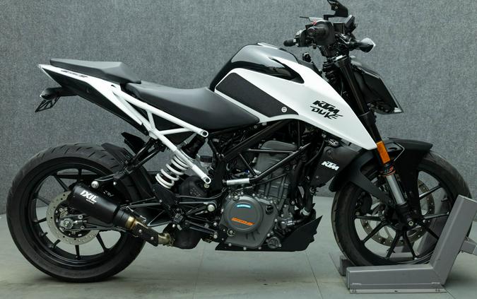 2021 KTM DUKE 390