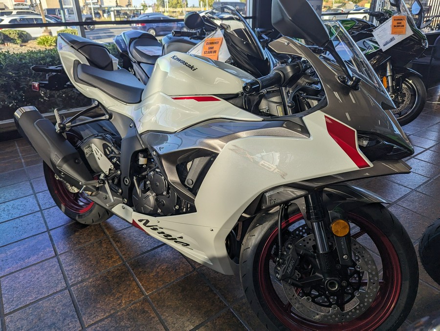 2024 Kawasaki Ninja ZX-6R ABS