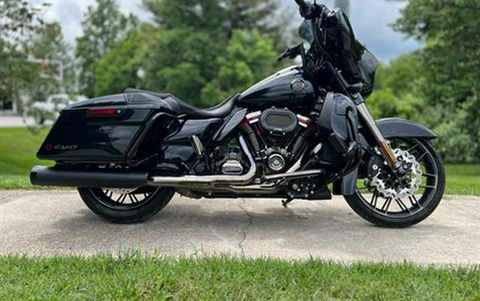 2022 Harley-Davidson CVO™ Street Glide®