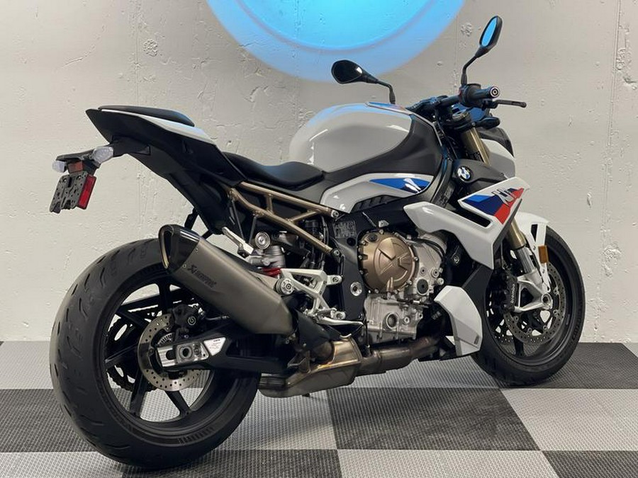 2022 BMW S 1000 R Light White/M Motorsport