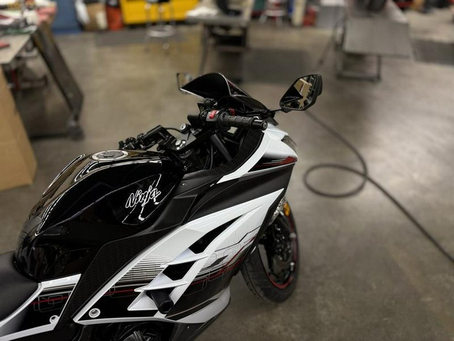 2014 Kawasaki Ninja® 300 ABS