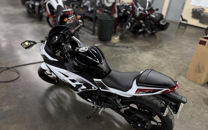 2014 Kawasaki Ninja® 300 ABS