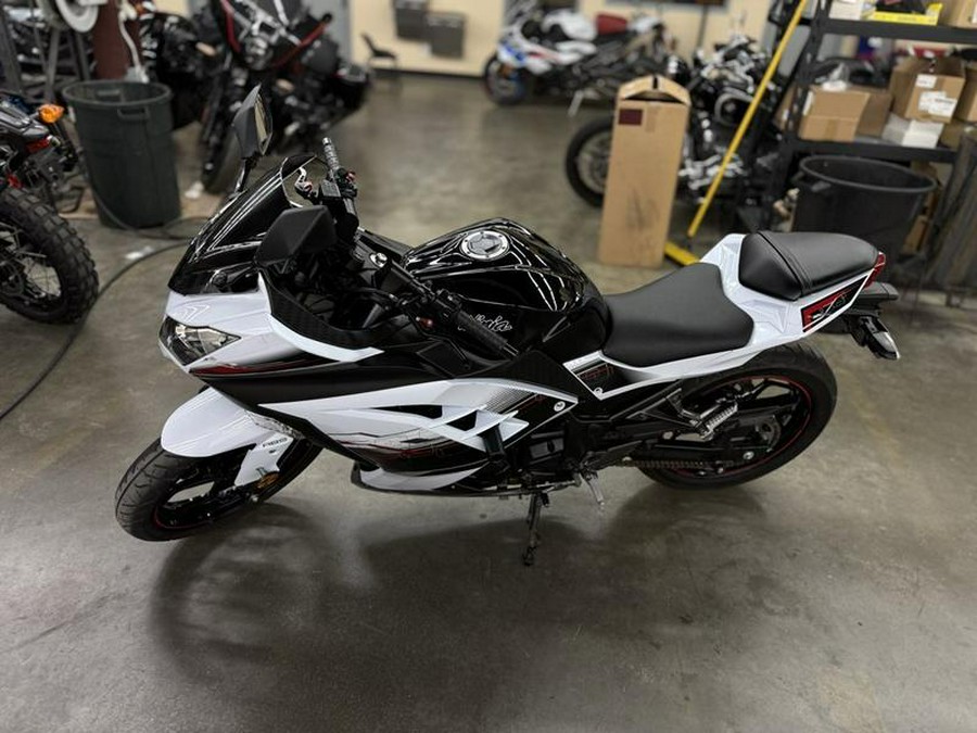 2014 Kawasaki Ninja® 300 ABS