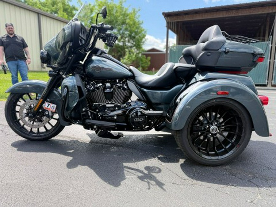 2025 Harley-Davidson Tri Glide® Ultra