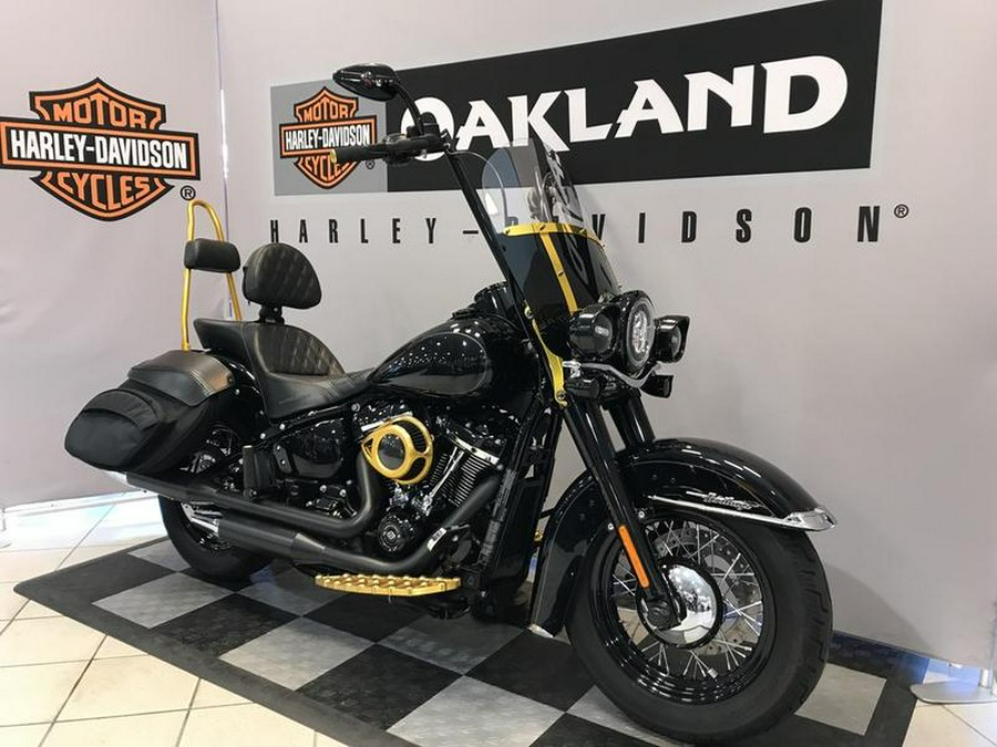 2018 Harley-Davidson® FLHCS - Softail® Heritage Classic 114