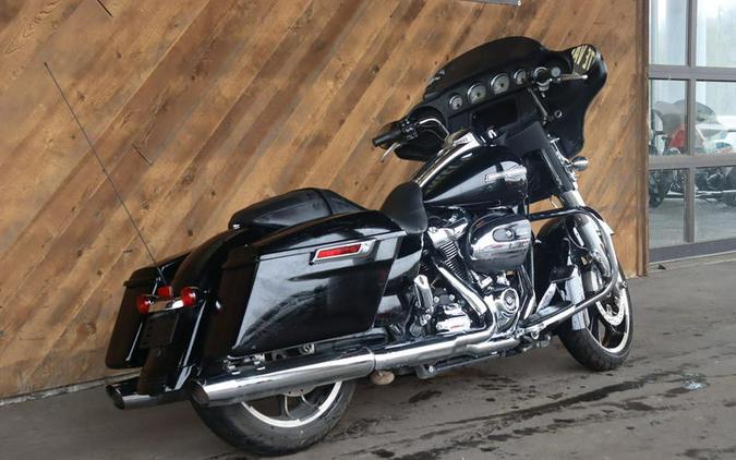 2021 Harley-Davidson® FLHX - Street Glide®