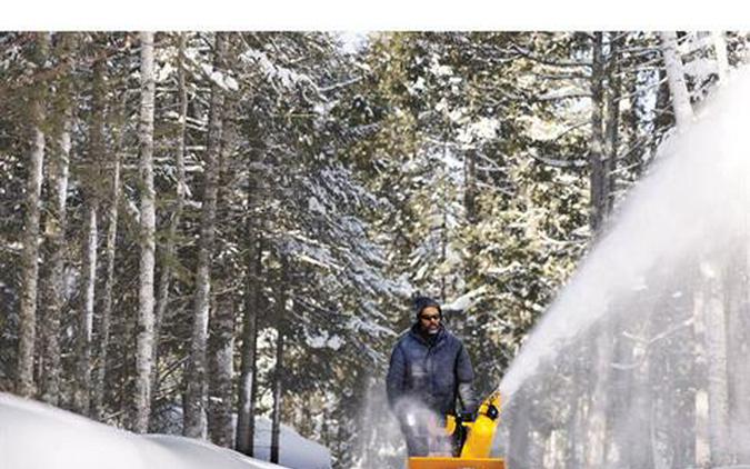 Cub Cadet 2X 26 in. TRAC INTELLIPOWER