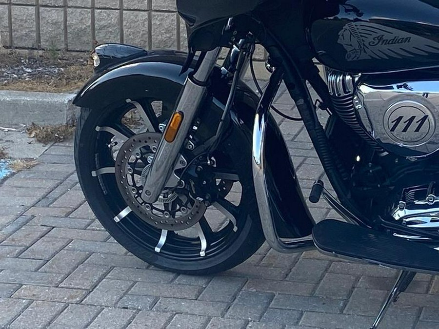 2017 Indian Motorcycle® Chieftain® Limited Thunder Black