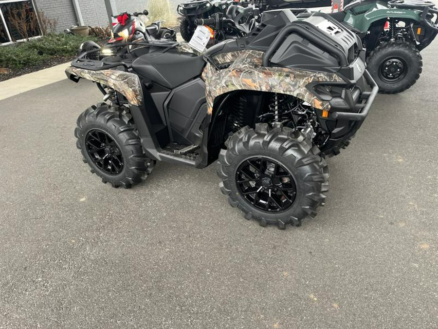 2026 Can-Am® Outlander X mr 700 Dark Wildland Camo