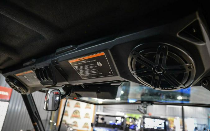 2026 Can-Am Defender Limited HD11