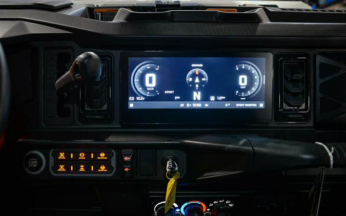 2026 Can-Am Defender Limited HD11