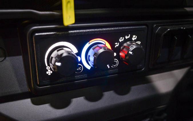 2026 Can-Am Defender Limited HD11