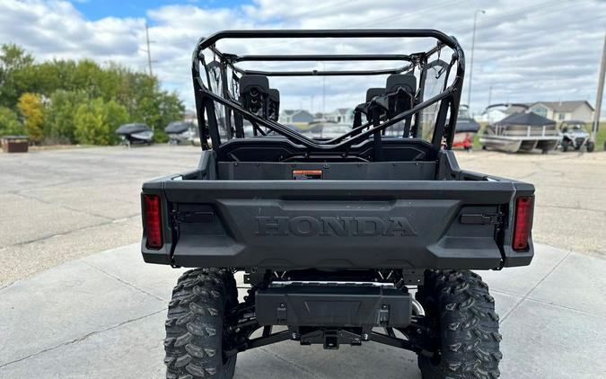 2023 Honda® Pioneer 1000-6 Deluxe Crew