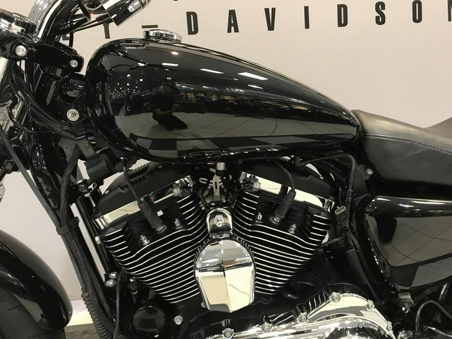 2018 Harley-Davidson® XL1200C - Sportster® 1200 Custom