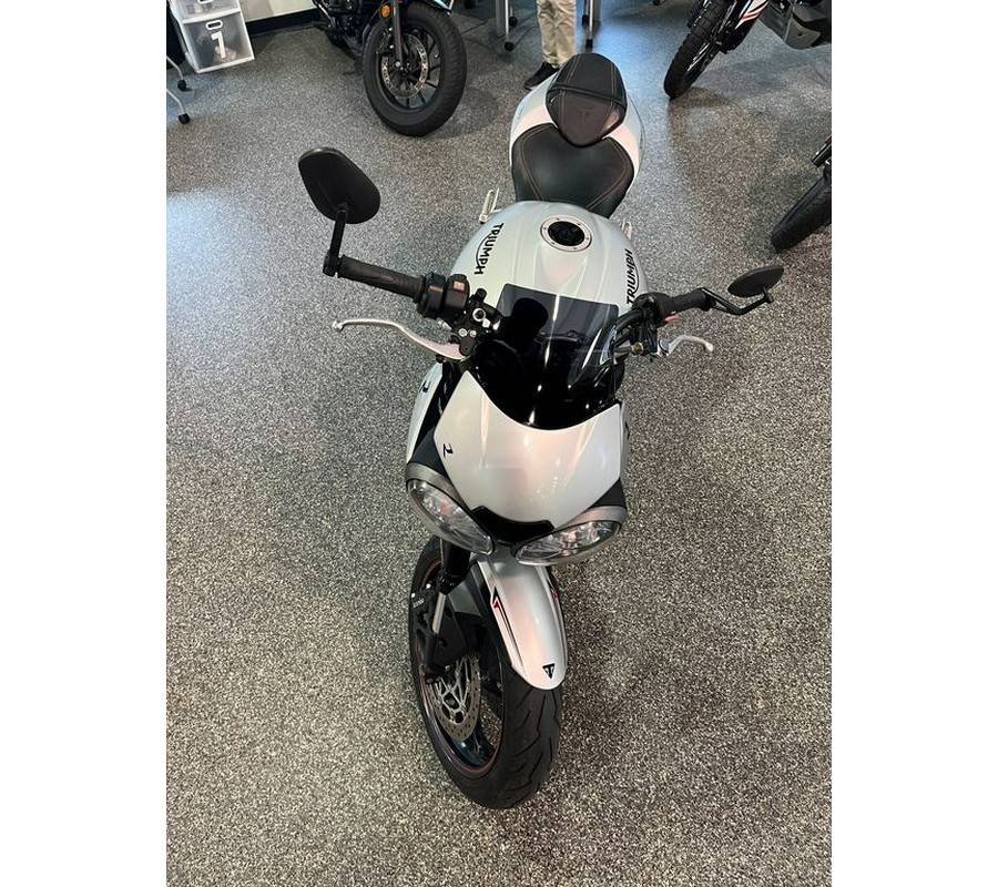 2018 Triumph Street Triple R Matte Aluminium Silver