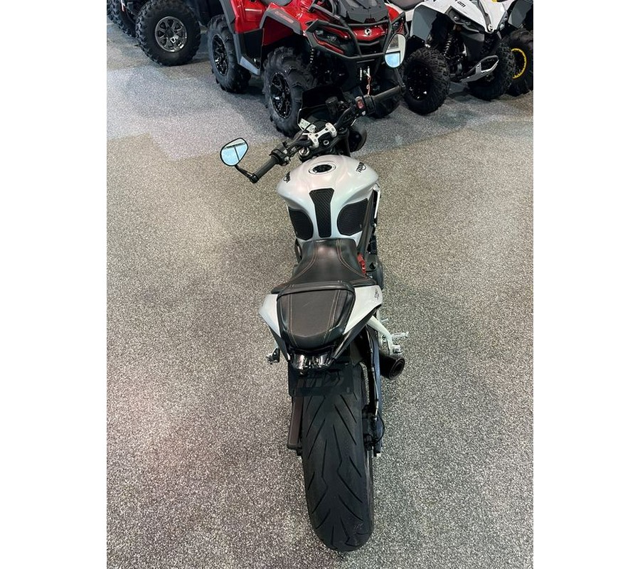 2018 Triumph Street Triple R Matte Aluminium Silver