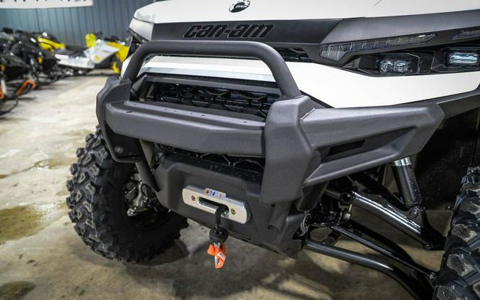 2026 Can-Am Defender Limited HD11