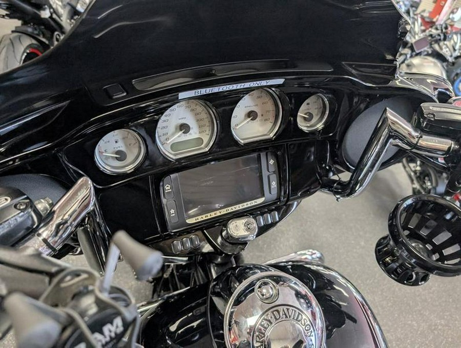 2015 Harley-Davidson® FLHXS - Street Glide® Special