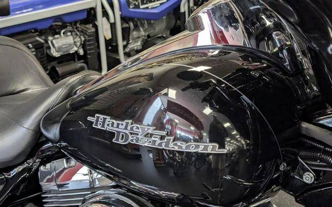 2015 Harley-Davidson® FLHXS - Street Glide® Special