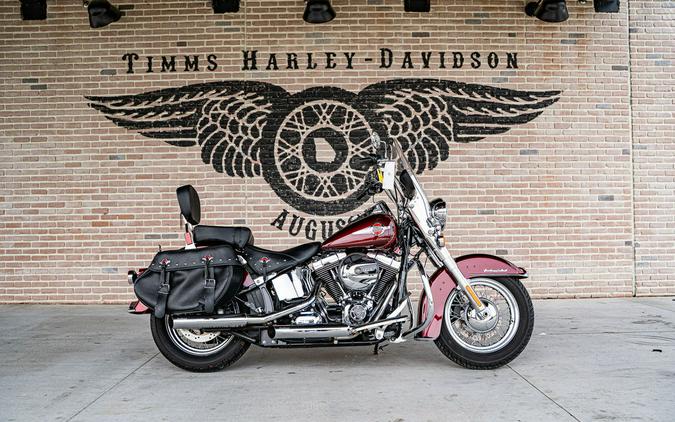 2017 Harley-Davidson® FLSTC - Heritage Softail® Classic