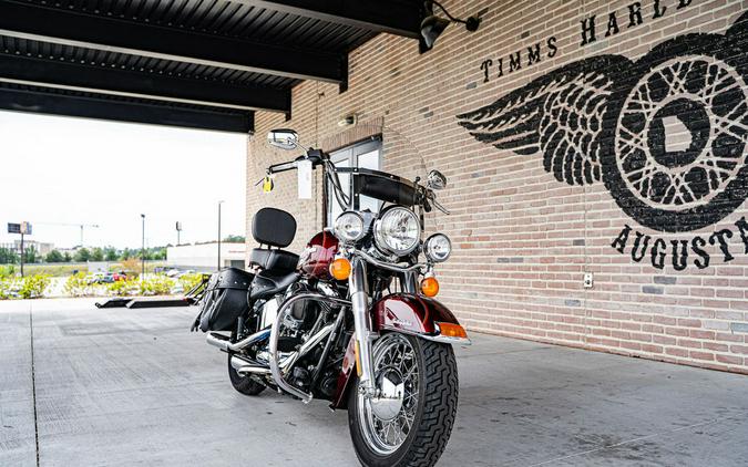 2017 Harley-Davidson® FLSTC - Heritage Softail® Classic