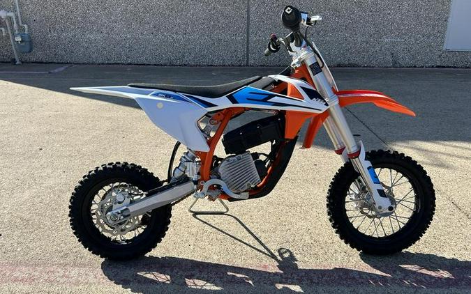 2020 KTM SX-E 5 First Ride Review: Electric Mini Motocrosser (15 Fast Facts)