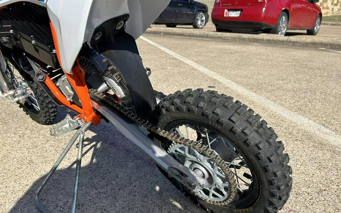 2021 KTM SX-E 5