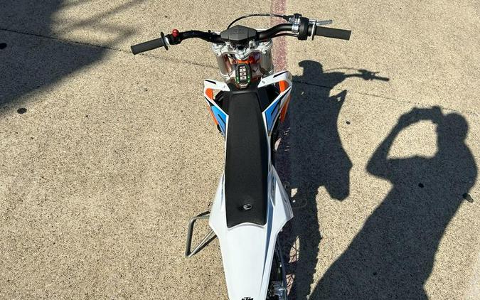 2021 KTM SX-E 5