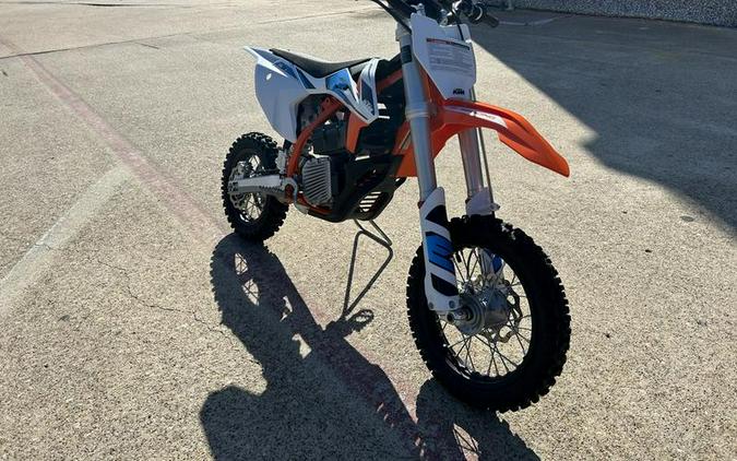 2021 KTM SX-E 5