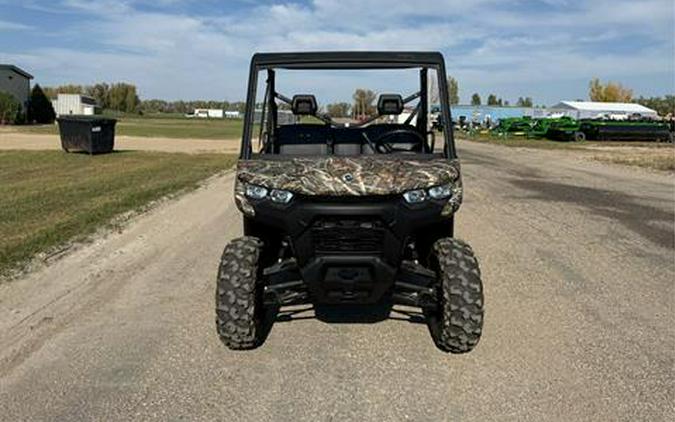 2025 Can-Am Defender DPS HD7