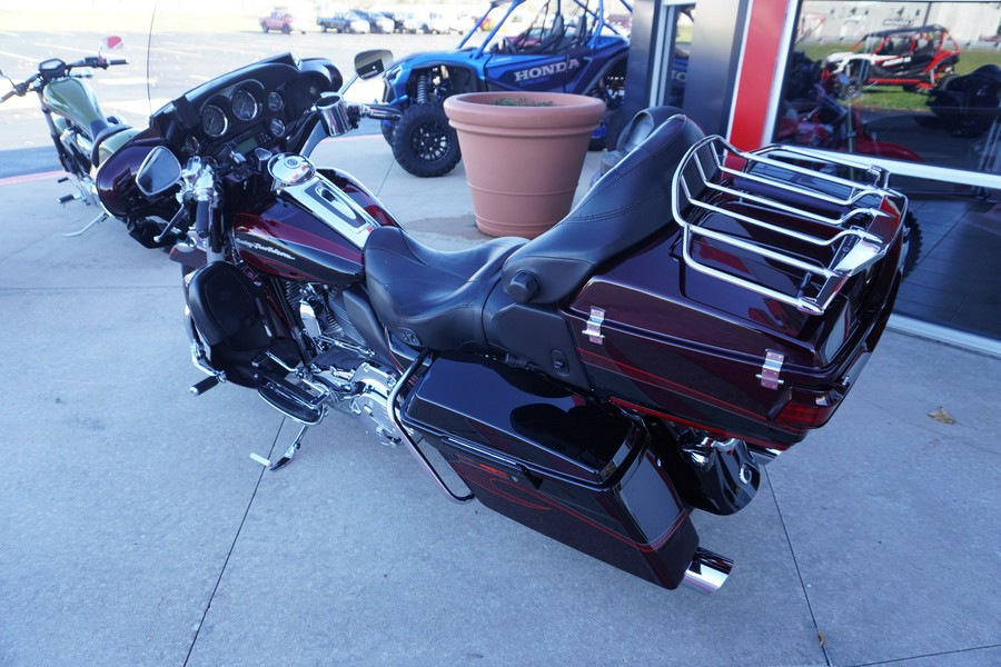 2013 Harley-Davidson® CVO ULTRA CLASSIC EL