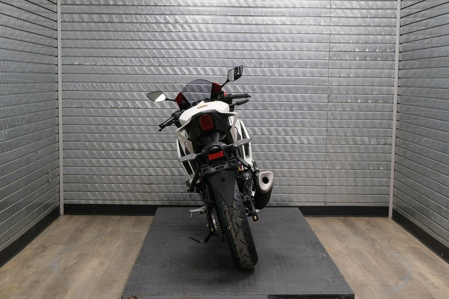 2026 YAMAHA YZFR3 ABS 70TH ANNIVERSARY EDITION