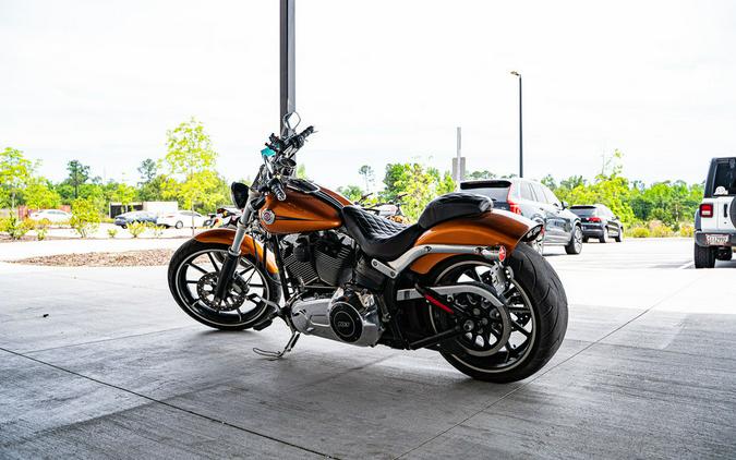 2014 Harley-Davidson® FXSB103