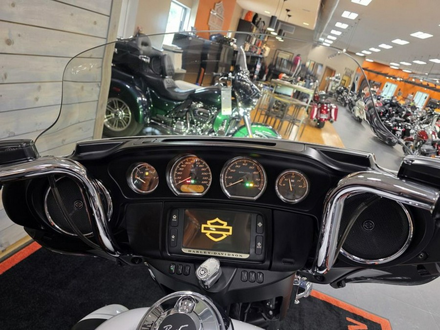 2015 Harley-Davidson Touring FLHTCU - Electra Glide Ultra Classic