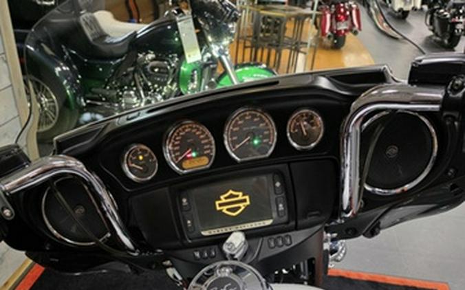 2015 Harley-Davidson Touring FLHTCU - Electra Glide Ultra Classic