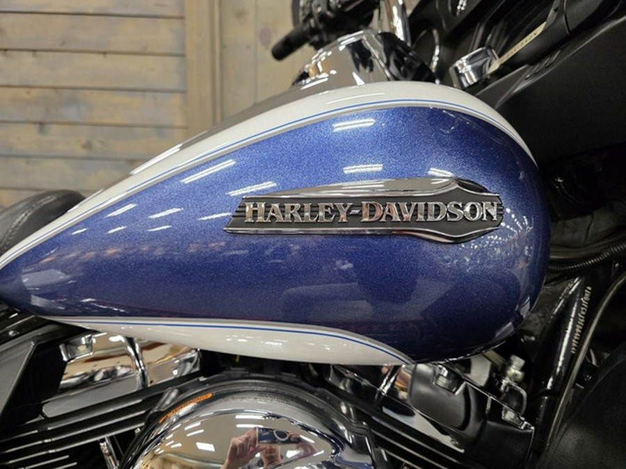2015 Harley-Davidson Touring FLHTCU - Electra Glide Ultra Classic