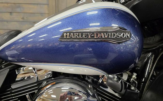 2015 Harley-Davidson Touring FLHTCU - Electra Glide Ultra Classic