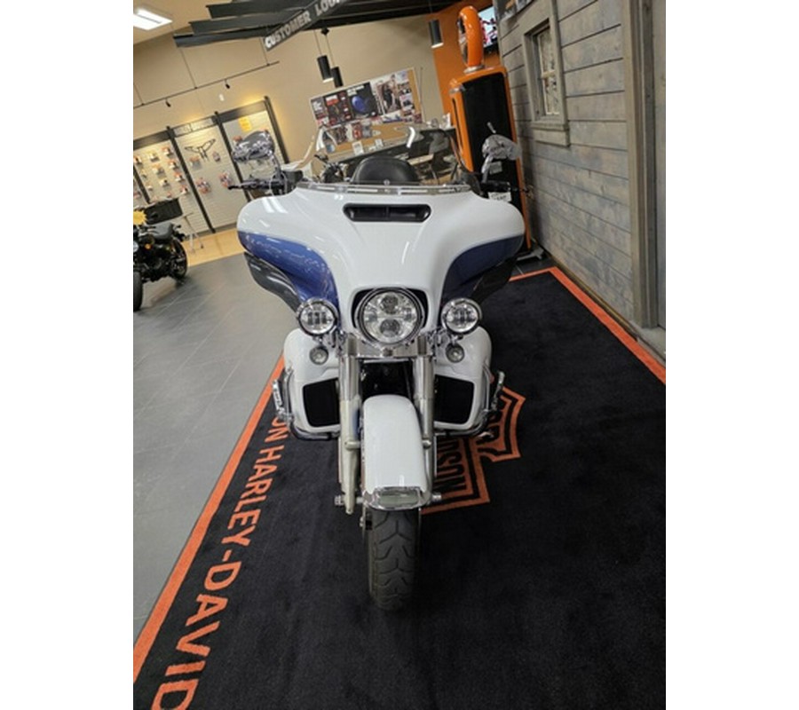 2015 Harley-Davidson Touring FLHTCU - Electra Glide Ultra Classic