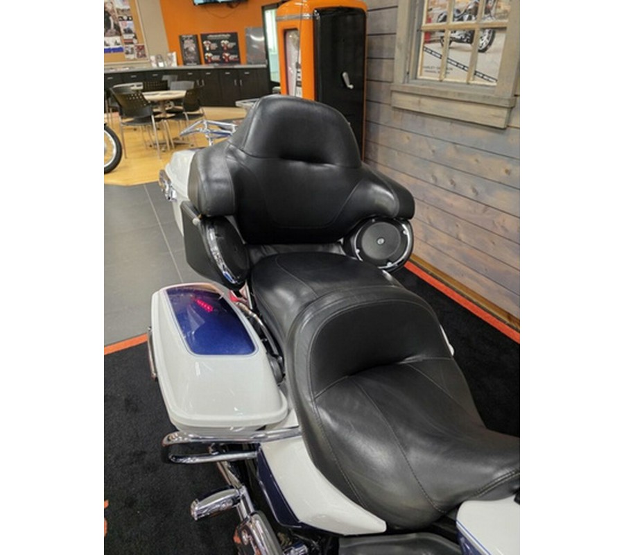 2015 Harley-Davidson Touring FLHTCU - Electra Glide Ultra Classic