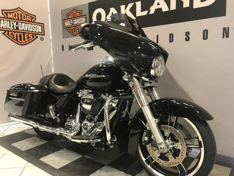 2019 Harley-Davidson® FLHX - Street Glide®