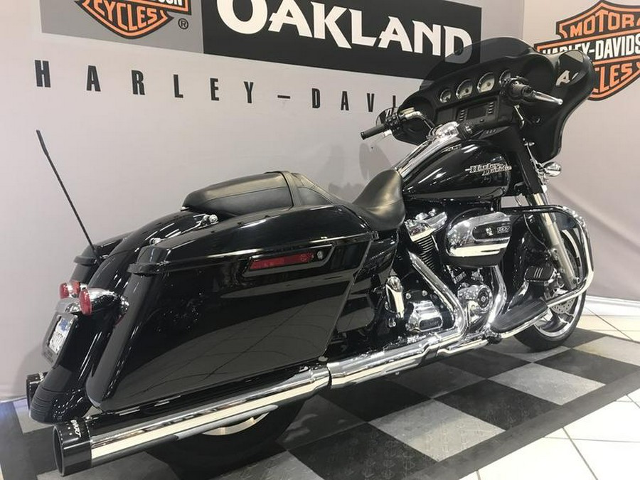 2019 Harley-Davidson® FLHX - Street Glide®