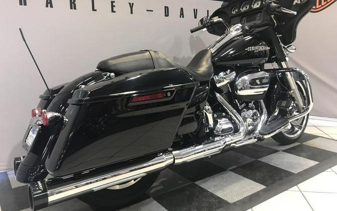 2019 Harley-Davidson® FLHX - Street Glide®