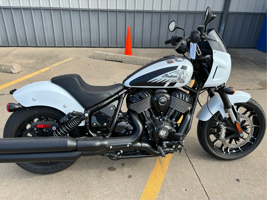 2024 Indian Motorcycle Sport Chief
