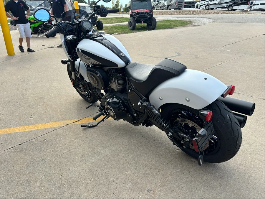 2024 Indian Motorcycle Sport Chief