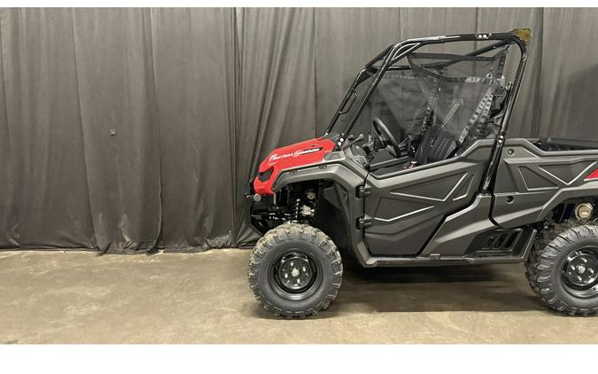 2025 Honda Pioneer 1000