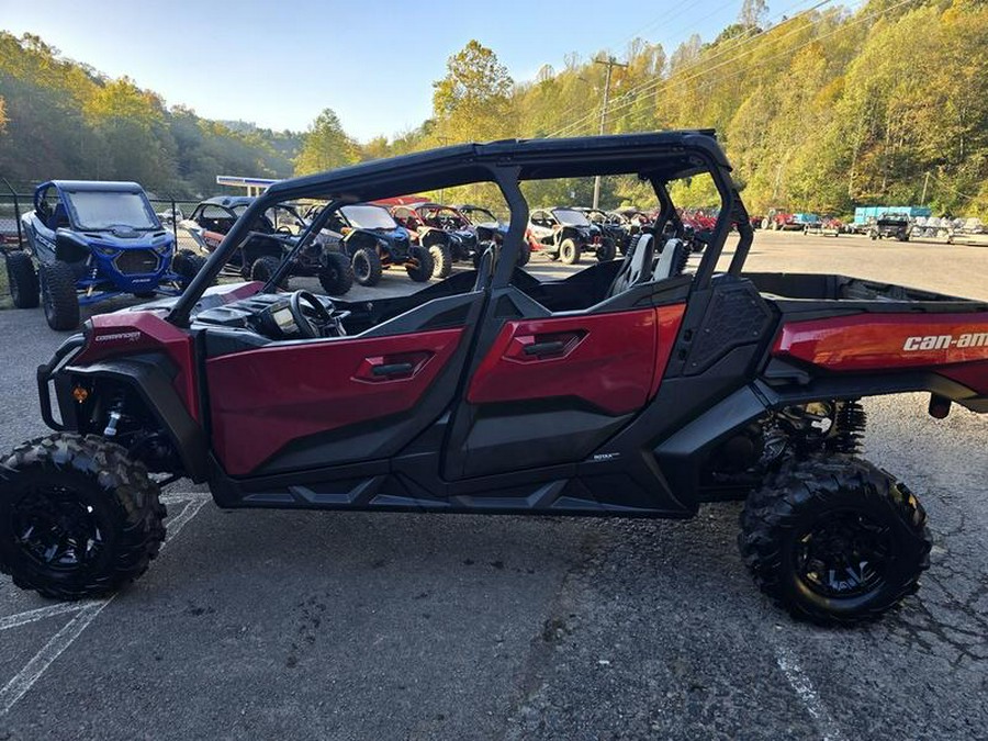2025 Can-Am® Commander MAX XT 700
