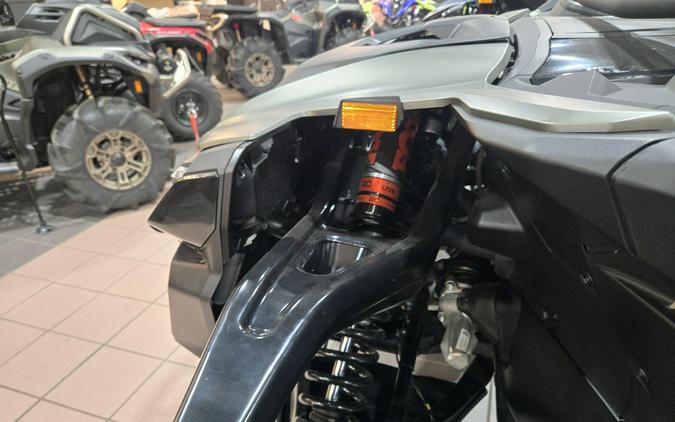 2026 CAN-AM MAVERICK R X RC WITH SMARTSHOX 999T DCT