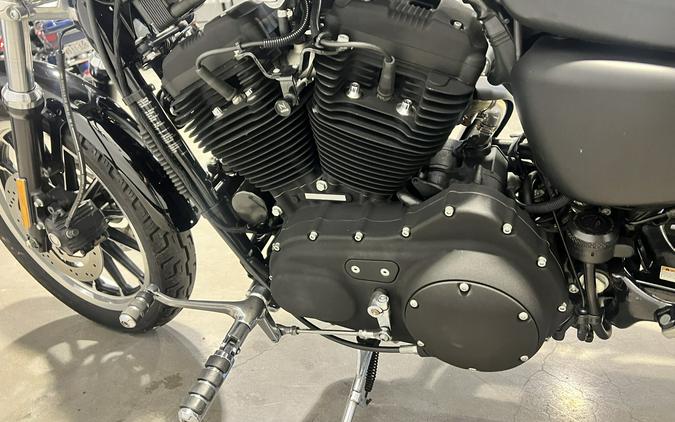 2006 Harley-Davidson® Sportster 883R Vivid Black XL883R