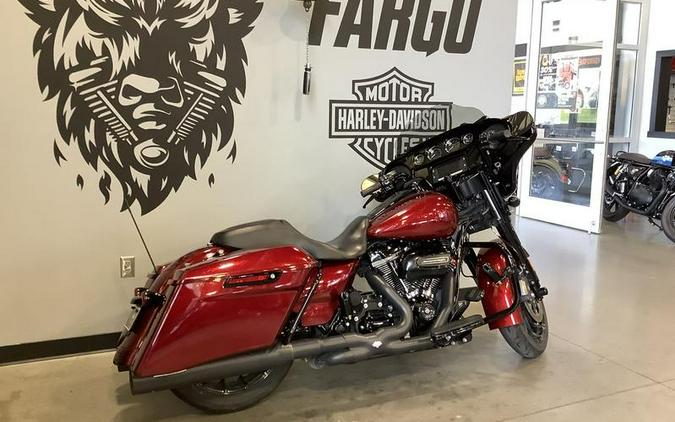 2018 Harley-Davidson® FLHXS - Street Glide® Special
