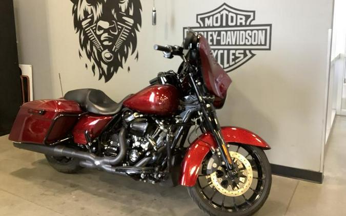 2018 Harley-Davidson® FLHXS - Street Glide® Special